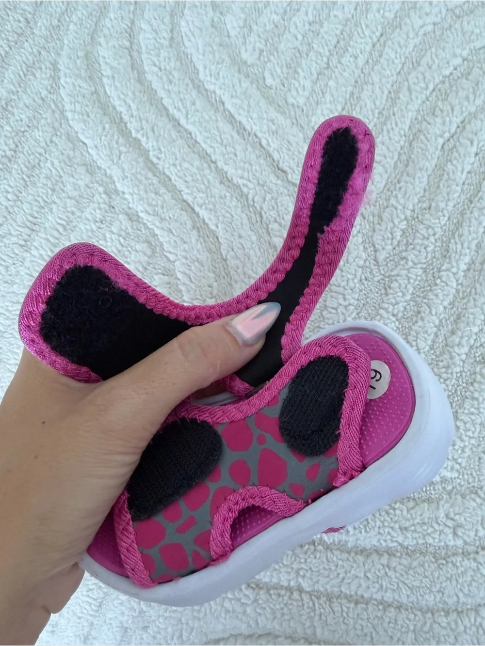 Kids Pink Adjustable Open-Toe Sandals - size 19 EU - NEW